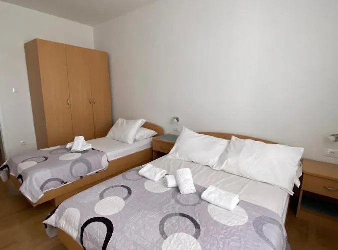 Lägenhet Mare Baška Voda