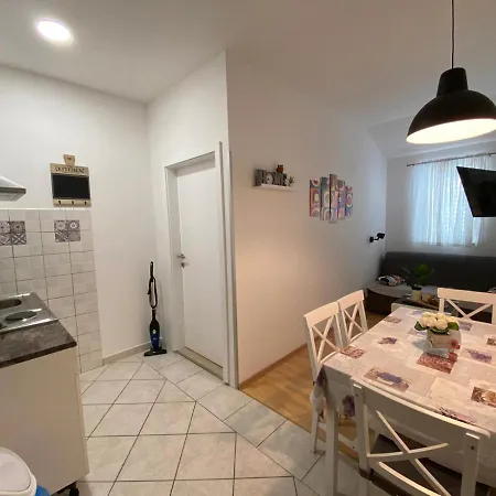 Apartment Mare Baska Voda