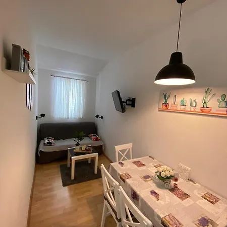 Mare Apartment *