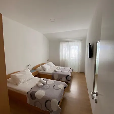Mare Apartman