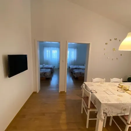 Apartman Mare *