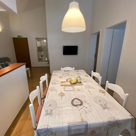 Mare Apartment *